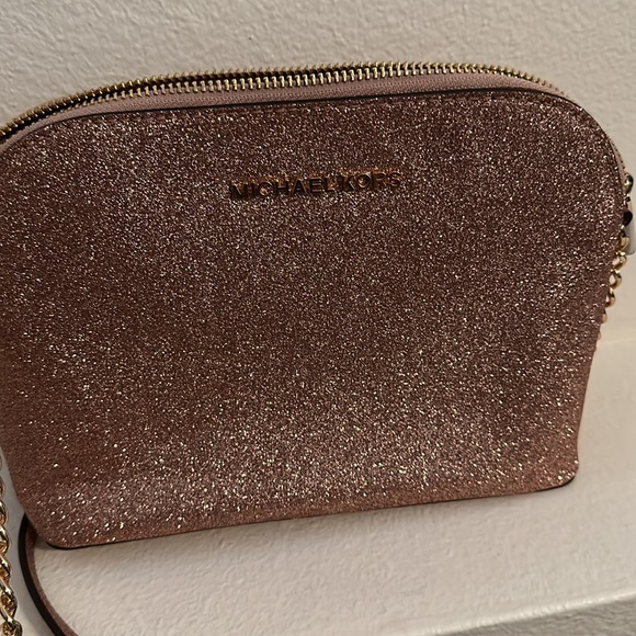 MK sparkly rose gold crossbody - Picture 2 of 5